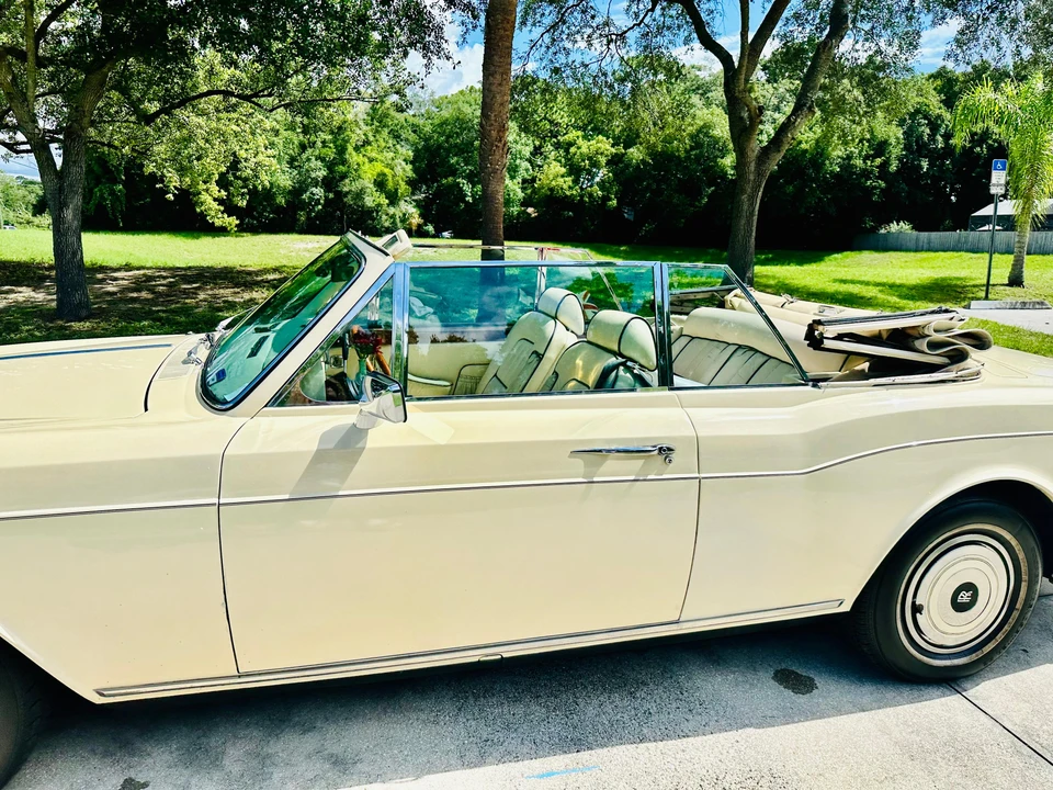1982 Rolls-Royce Corniche Series I - Image 31 of 31