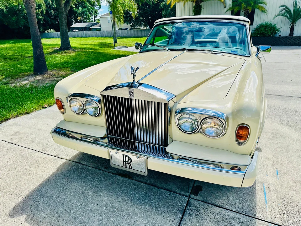 1982 Rolls-Royce Corniche Series I - Image 17 of 31