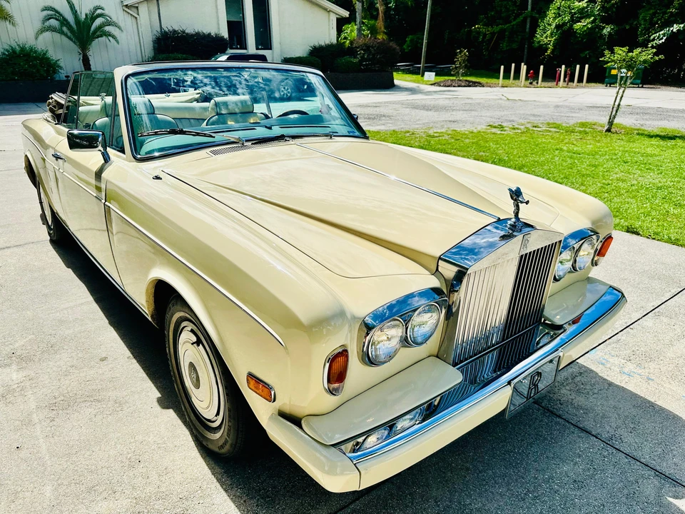 1982 Rolls-Royce Corniche Series I - Image 15 of 31