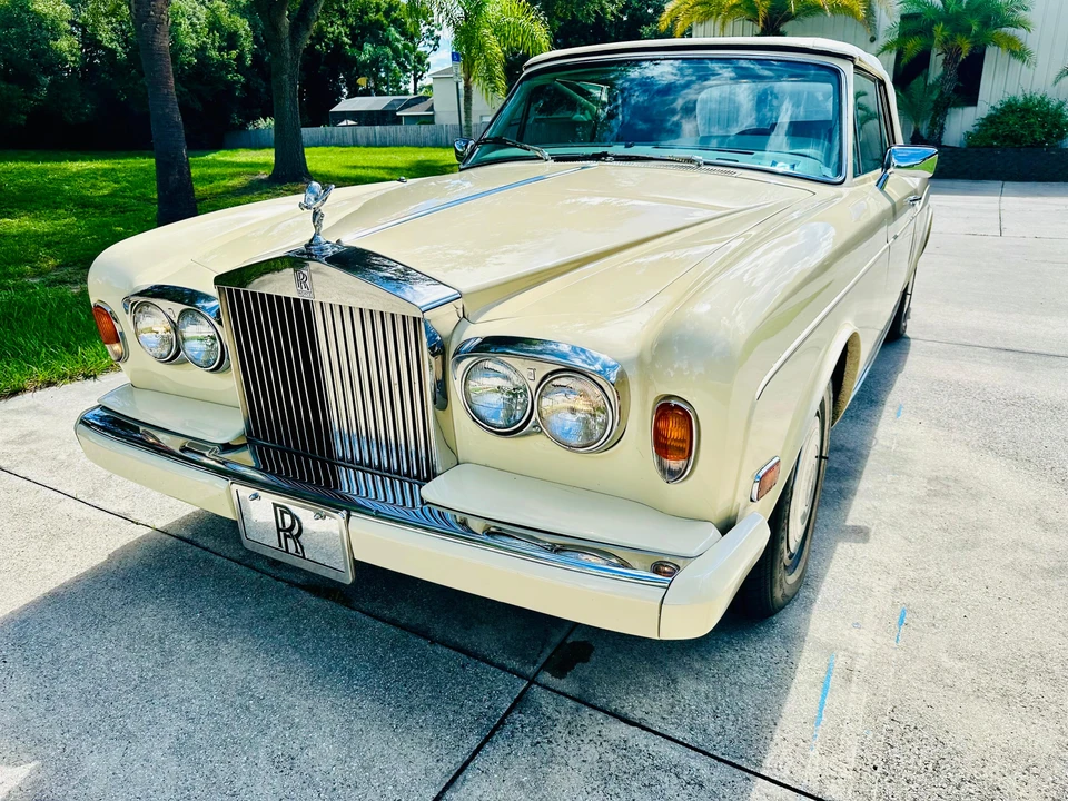 1982 Rolls-Royce Corniche Series I - Image 18 of 31