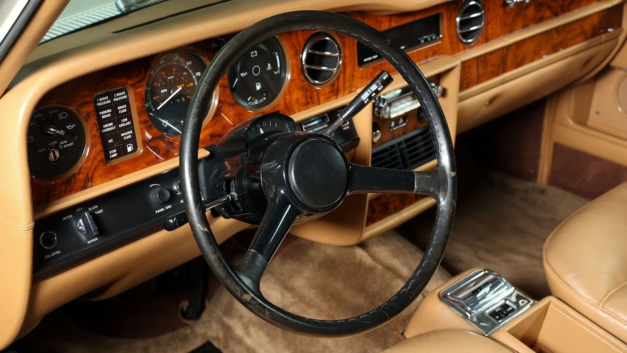 1982 Rolls-Royce Corniche Series I - Image 28 of 31