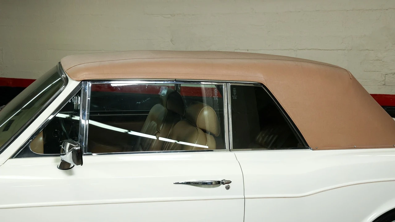 1982 Rolls-Royce Corniche Series I - Image 15 of 31