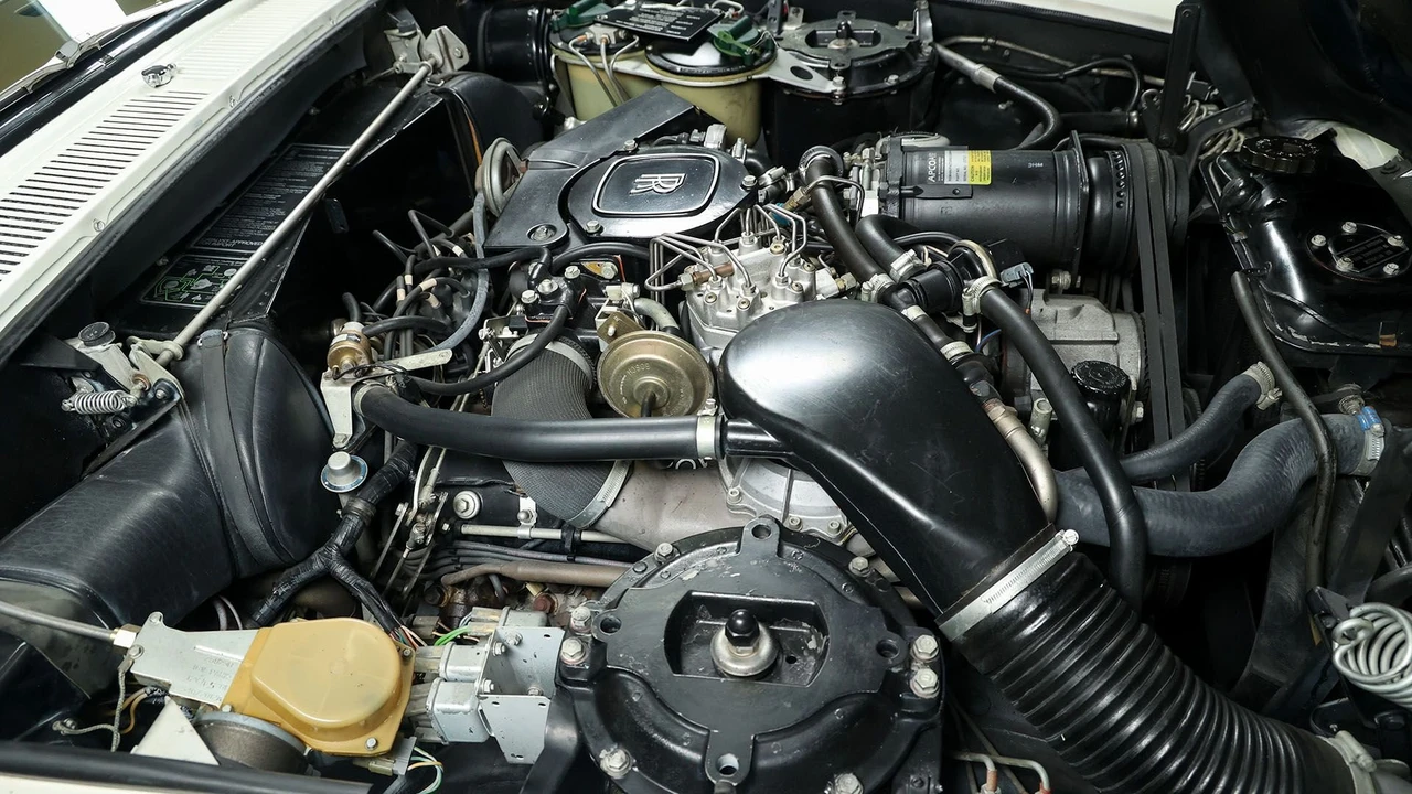 1982 Rolls-Royce Corniche Series I - Image 5 of 31