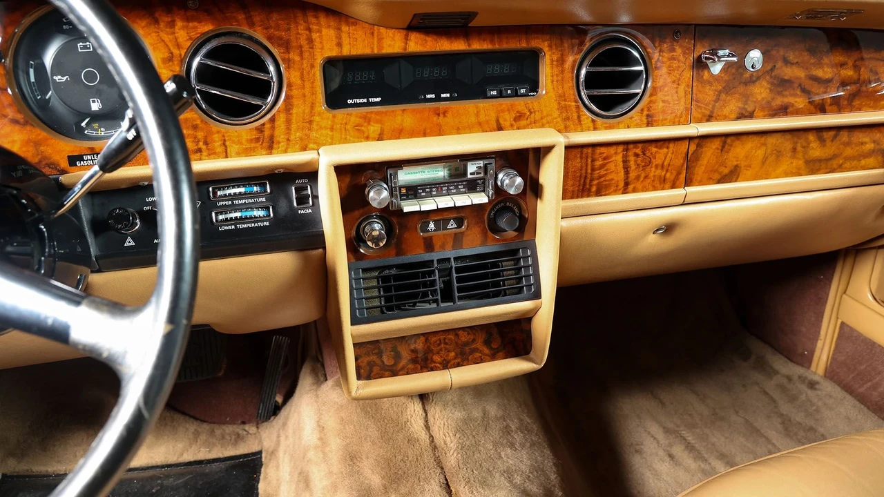 1982 Rolls-Royce Corniche Series I - Image 31 of 31