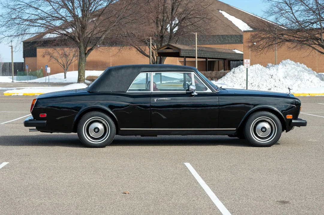 1982 Rolls-Royce Corniche Series I - Image 4 of 21