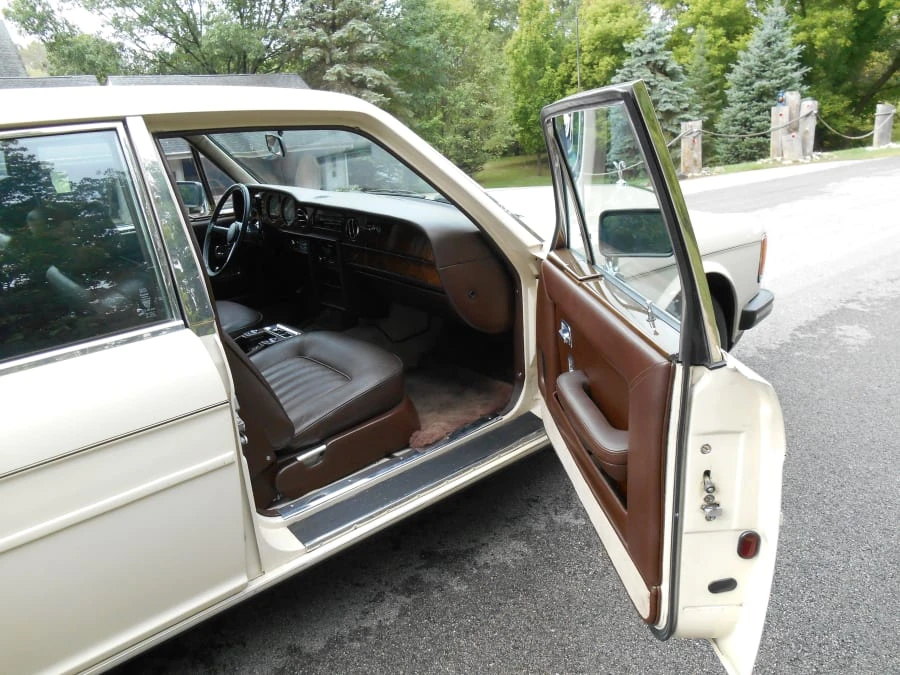1982 Rolls-Royce Silver Spur & Spirit I - Image 5 of 6