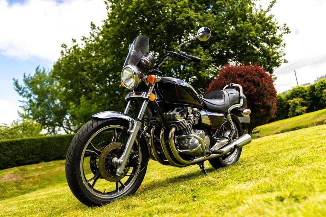 1982 Suzuki GS - Image 2 of 30