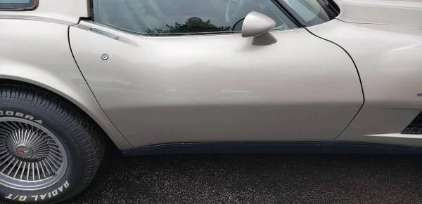 1982 Chevrolet Corvette C3 - Image 17 of 22