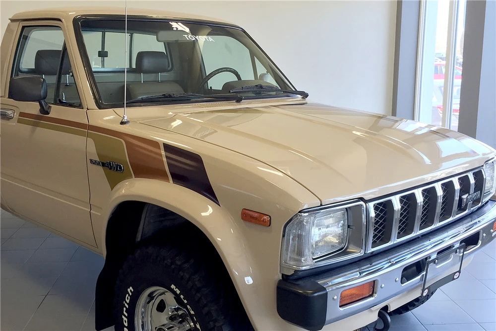 1982 Toyota Hilux 3rd Gen - Image 2 of 6