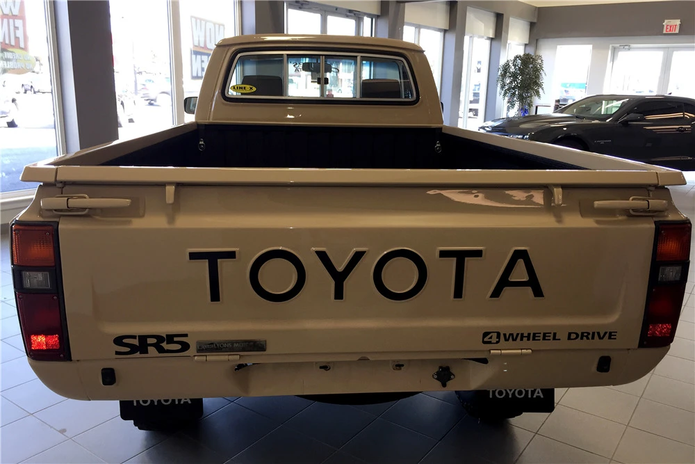1982 Toyota Hilux 3rd Gen - Image 5 of 6