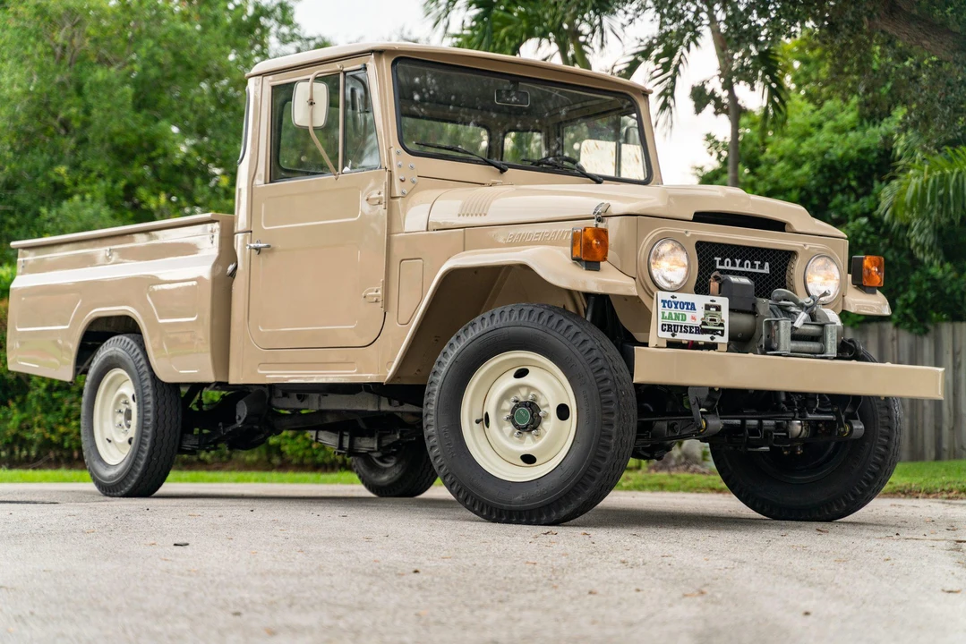 1982 Toyota Bandeirante - Image 16 of 31