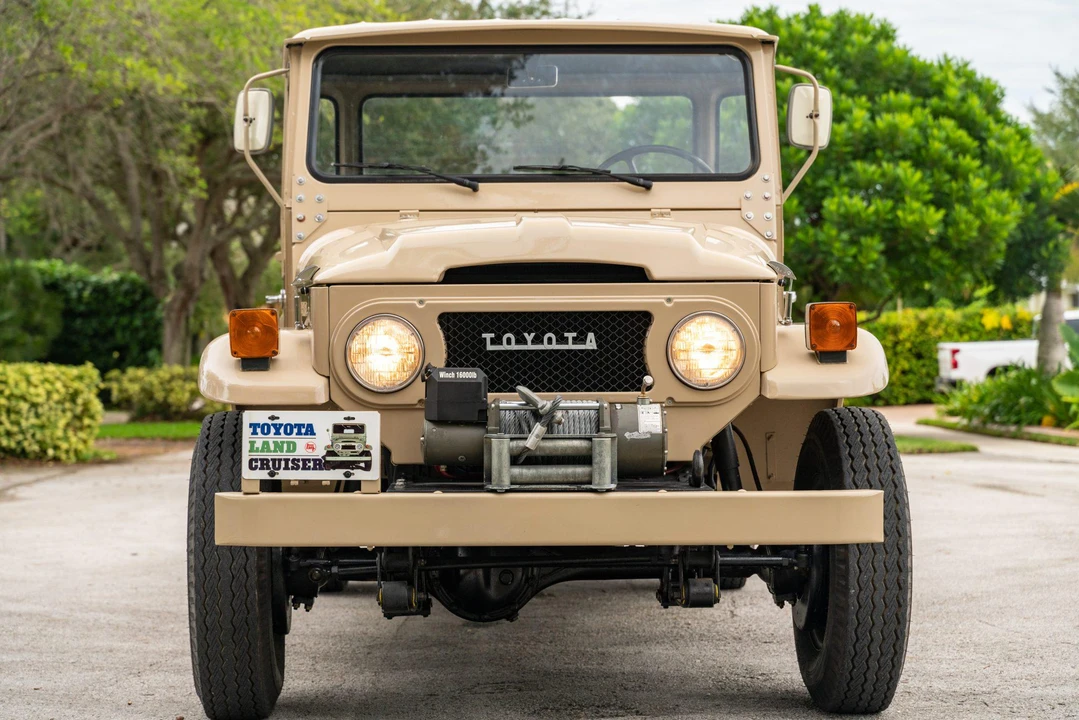1982 Toyota Bandeirante - Image 7 of 31