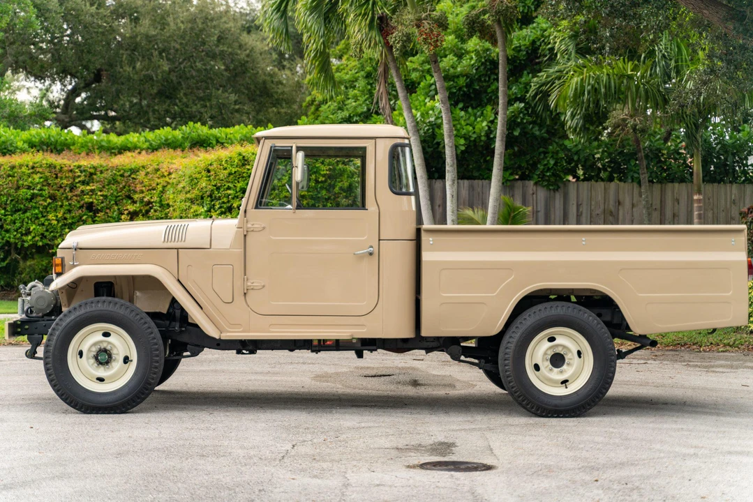 1982 Toyota Bandeirante - Image 10 of 31