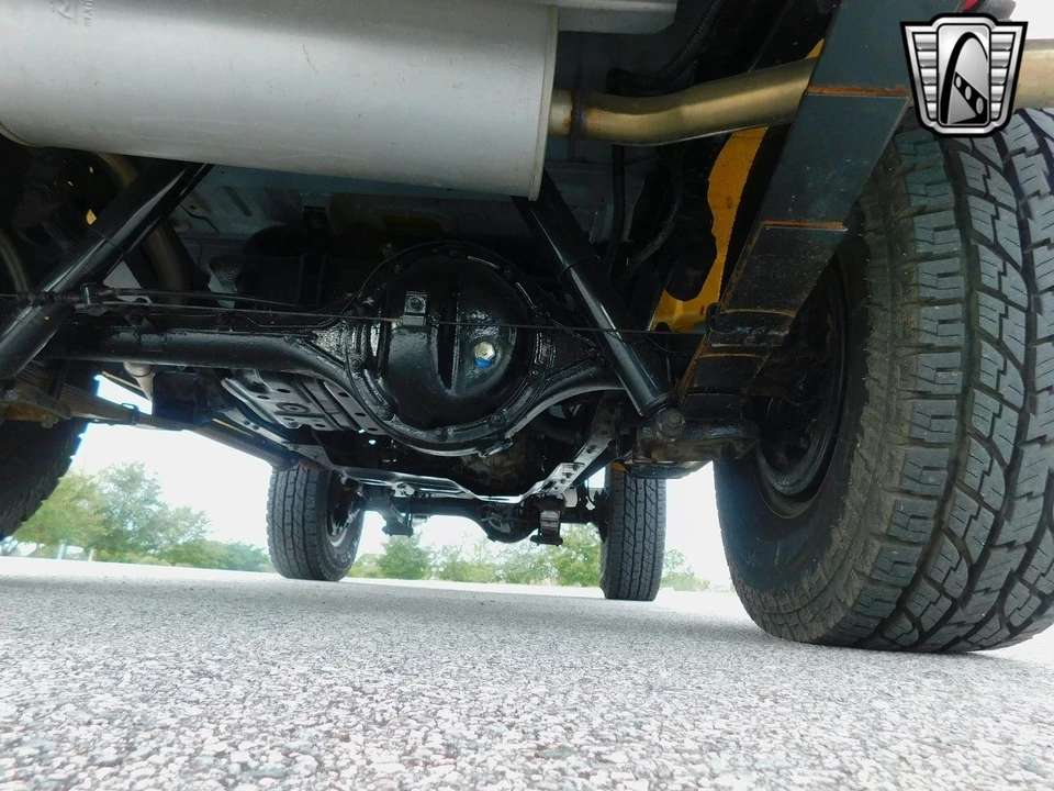 1982 Toyota J40 Land Cruiser - Image 10 of 21