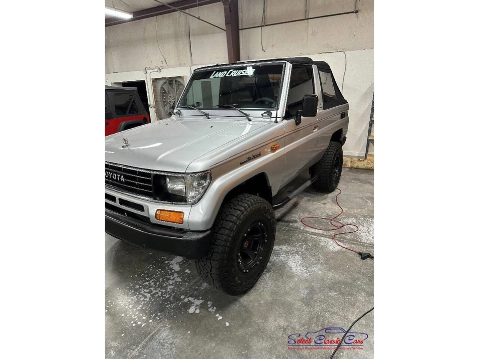 1982 Toyota J40 Land Cruiser - Image 6 of 13