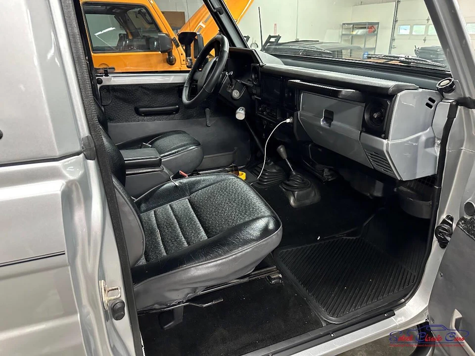 1982 Toyota J40 Land Cruiser - Image 9 of 13