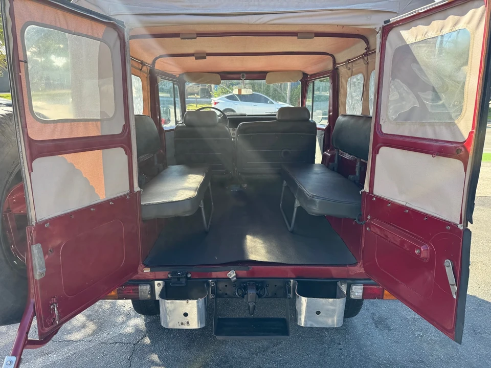 1982 Toyota J60 Land Cruiser - Image 15 of 21
