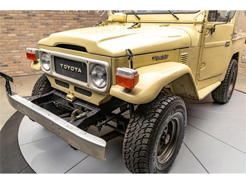 1982 Toyota J40 Land Cruiser - Image 19 of 31
