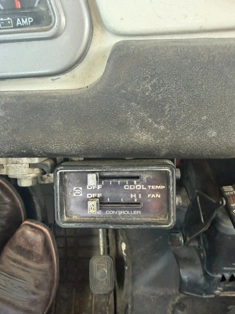 1982 Toyota J40 Land Cruiser - Image 13 of 16