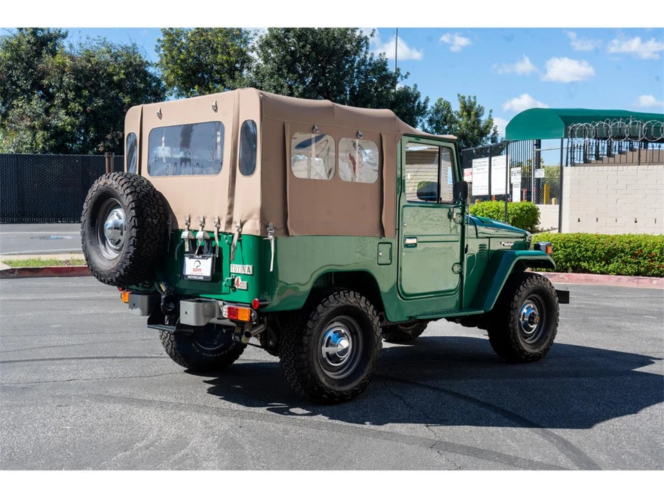 1982 Toyota J40 Land Cruiser - Image 7 of 25
