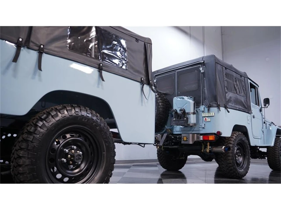 1982 Toyota J60 Land Cruiser - Image 25 of 31