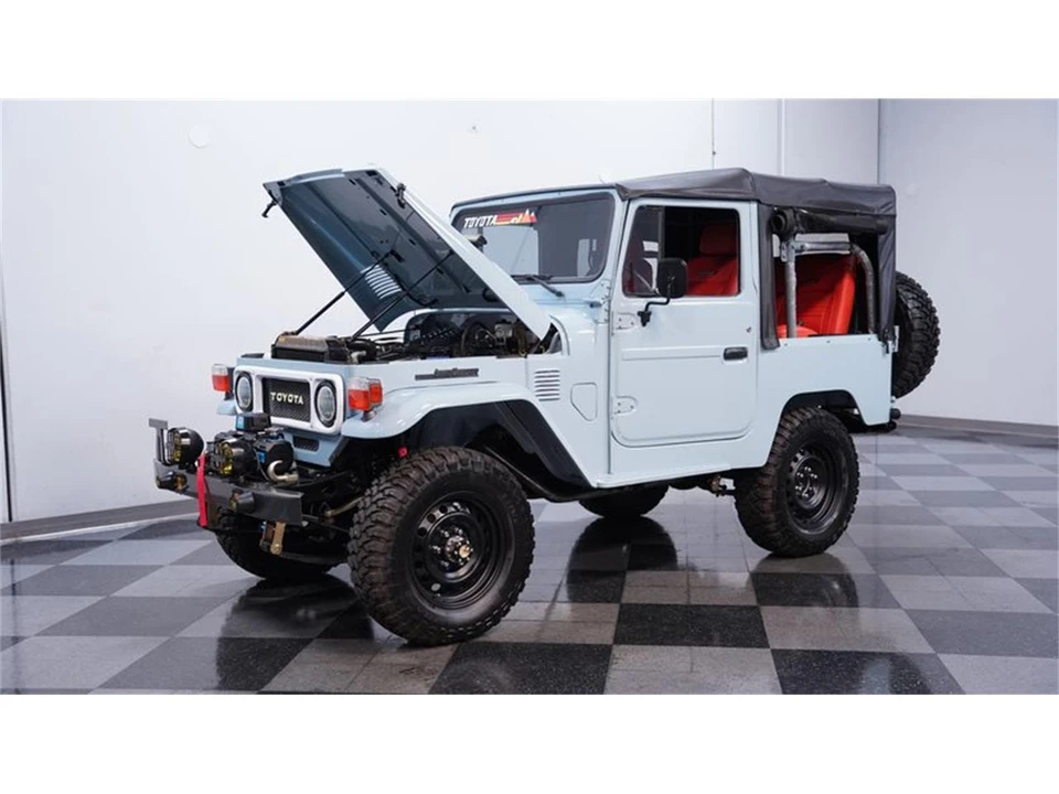 1982 Toyota J60 Land Cruiser - Image 28 of 31
