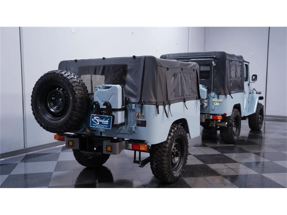 1982 Toyota J60 Land Cruiser - Image 10 of 31