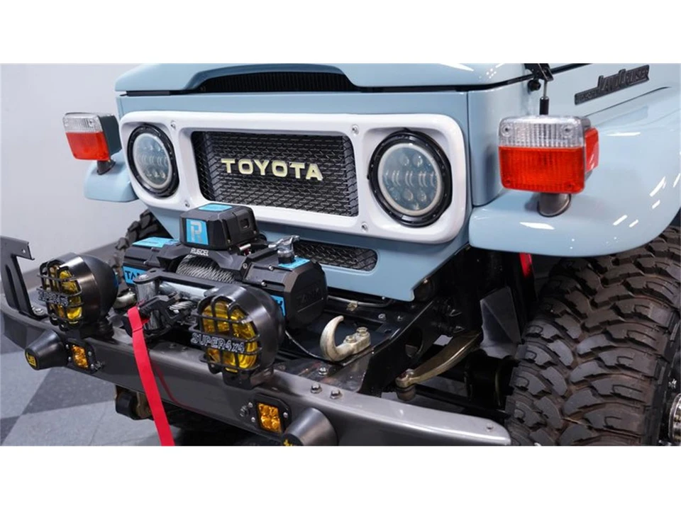 1982 Toyota J60 Land Cruiser - Image 17 of 31
