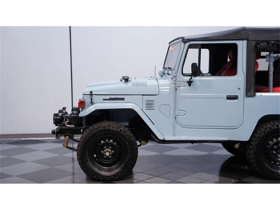 1982 Toyota J60 Land Cruiser - Image 21 of 31