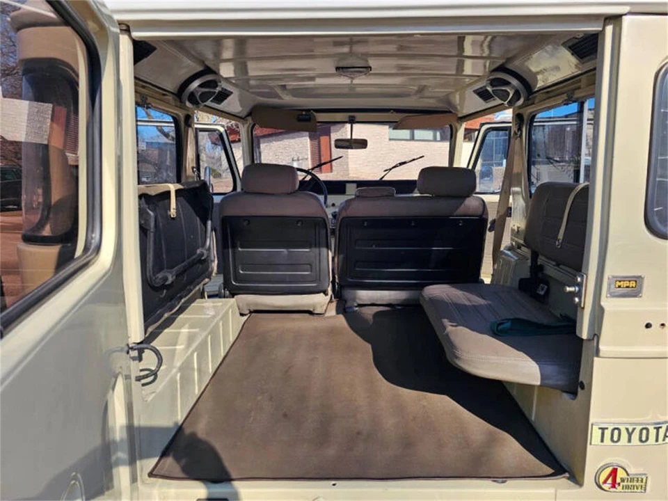 1982 Toyota J60 Land Cruiser - Image 30 of 31