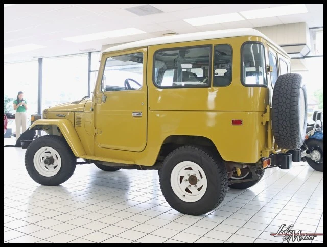 1982 Toyota J60 Land Cruiser - Image 8 of 31