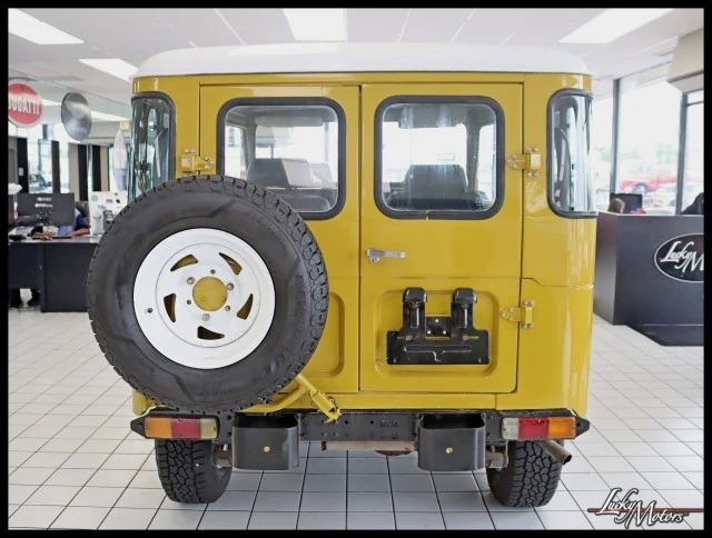 1982 Toyota J60 Land Cruiser - Image 12 of 31