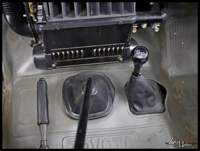 1982 Toyota J60 Land Cruiser - Image 19 of 31