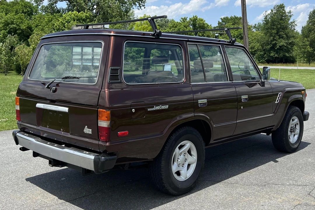 1982 Toyota J60 Land Cruiser - Image 4 of 31