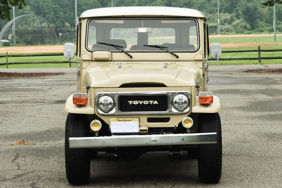 1982 Toyota J40 Land Cruiser - Image 2 of 20
