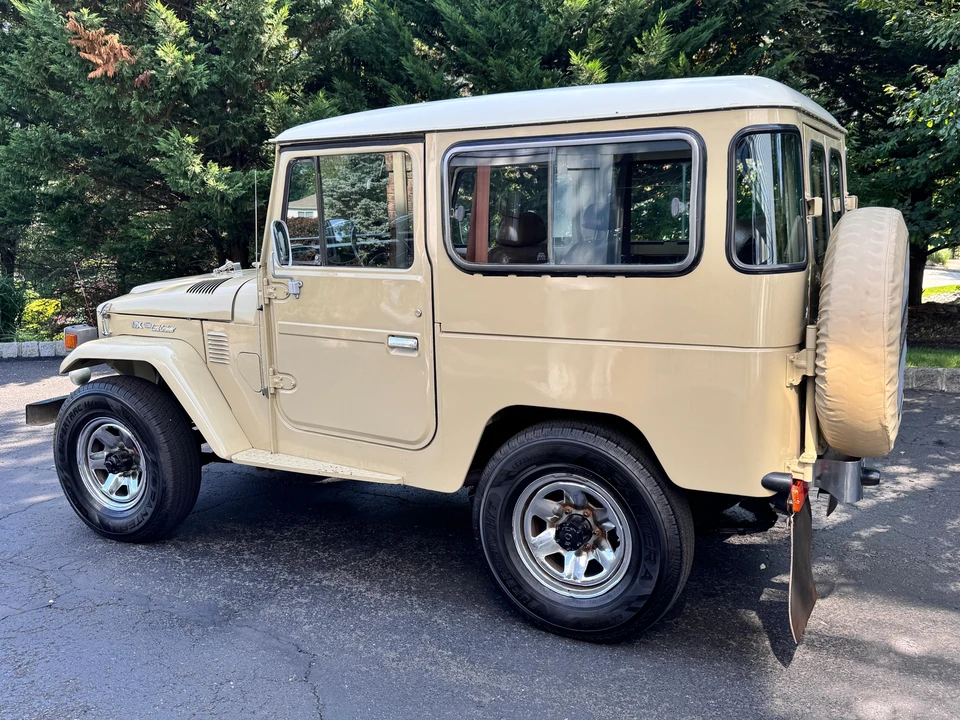 1982 Toyota J40 Land Cruiser - Image 10 of 20