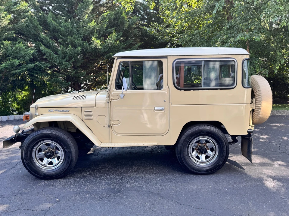 1982 Toyota J40 Land Cruiser - Image 9 of 20