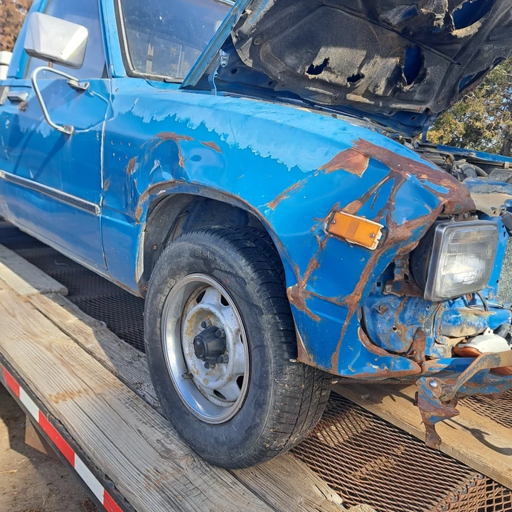 1982 Toyota Hilux 3rd Gen - Image 2 of 18