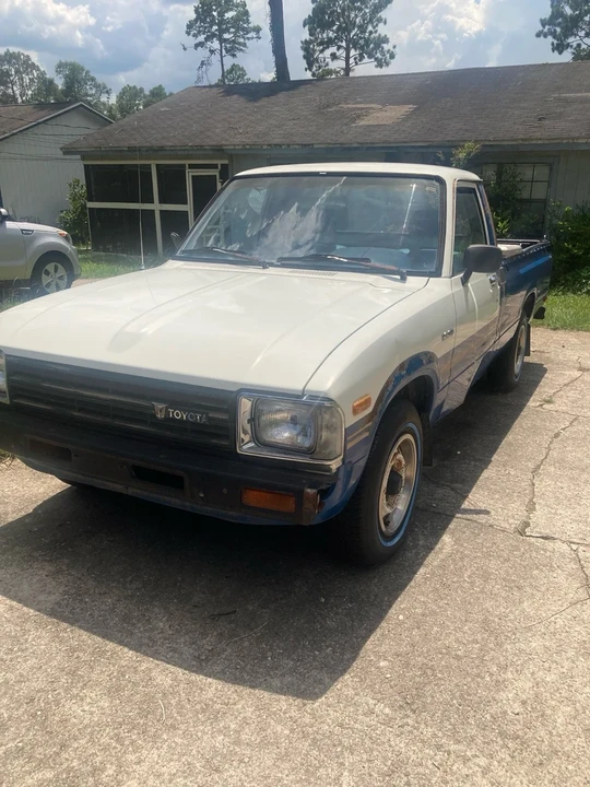 1982 Toyota Hilux 3rd Gen - Image 4 of 6