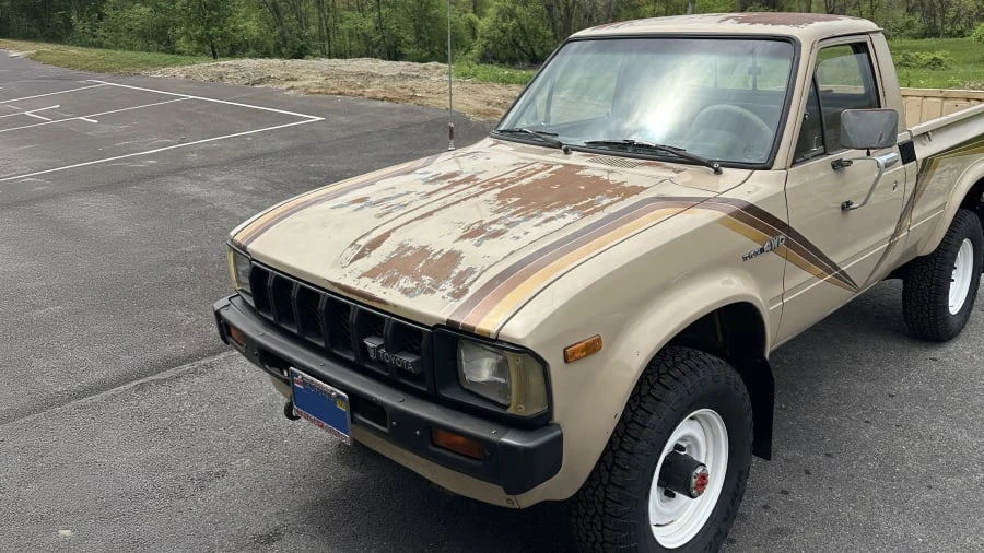 1982 Toyota Hilux 3rd Gen - Image 7 of 9