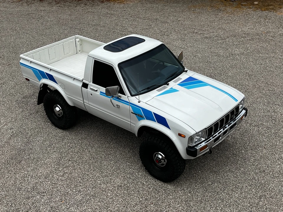 1982 Toyota Hilux 3rd Gen - Image 12 of 31