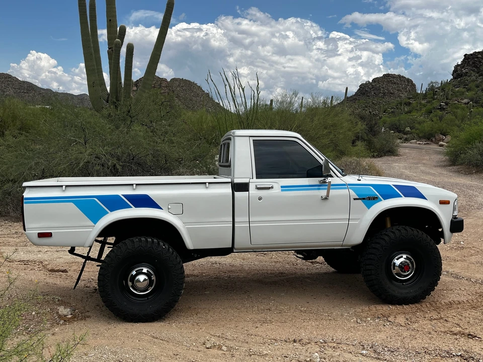 1982 Toyota Hilux 3rd Gen - Image 15 of 31