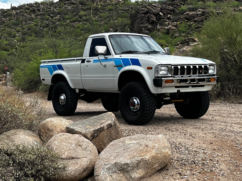 1982 Toyota Hilux 3rd Gen - Image 14 of 31
