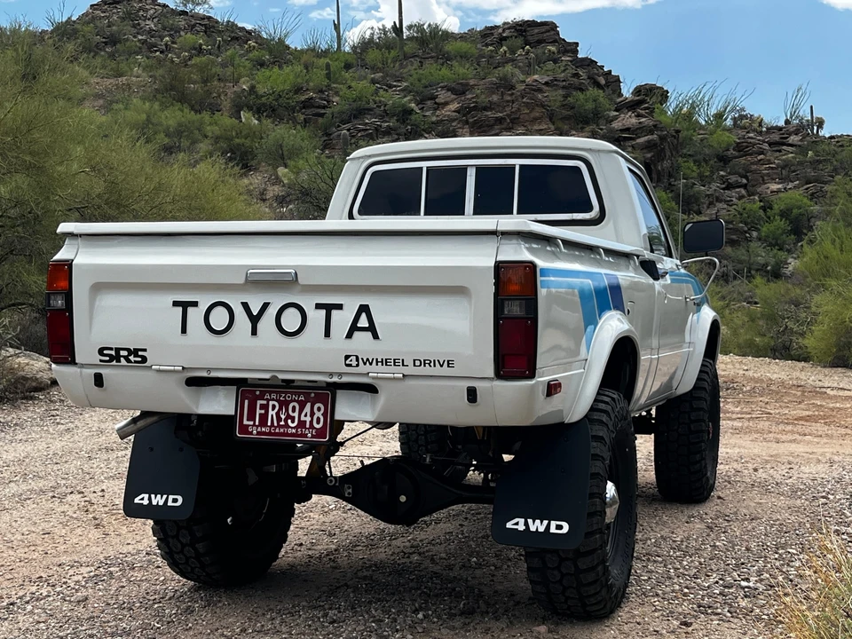 1982 Toyota Hilux 3rd Gen - Image 19 of 31