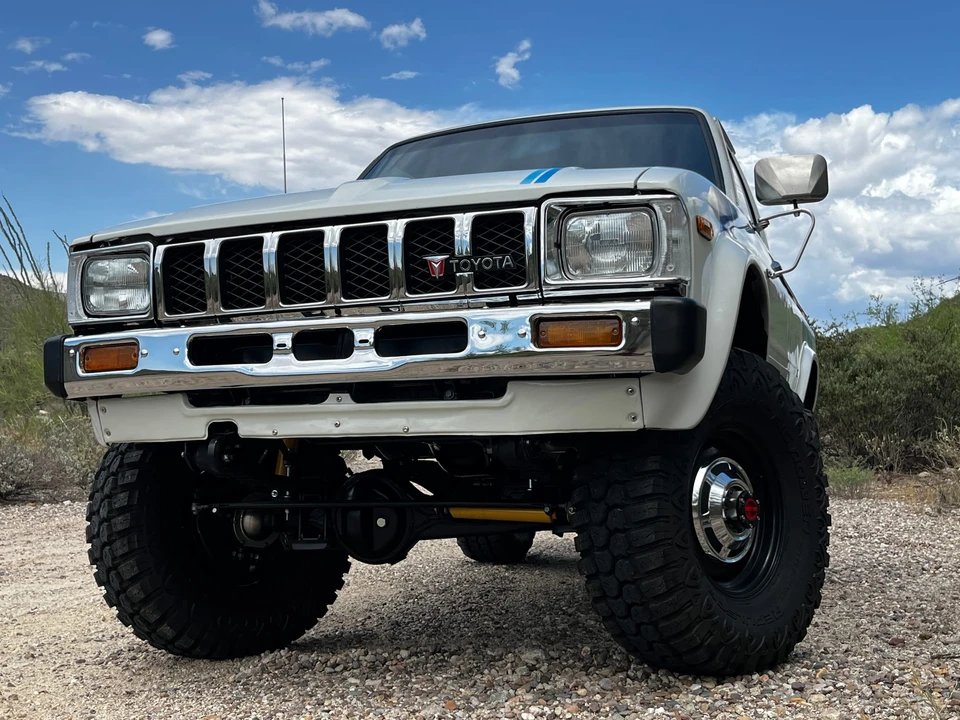 1982 Toyota Hilux 3rd Gen - Image 8 of 31