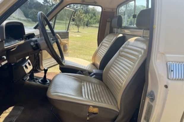 1982 Toyota Hilux 3rd Gen - Image 4 of 7