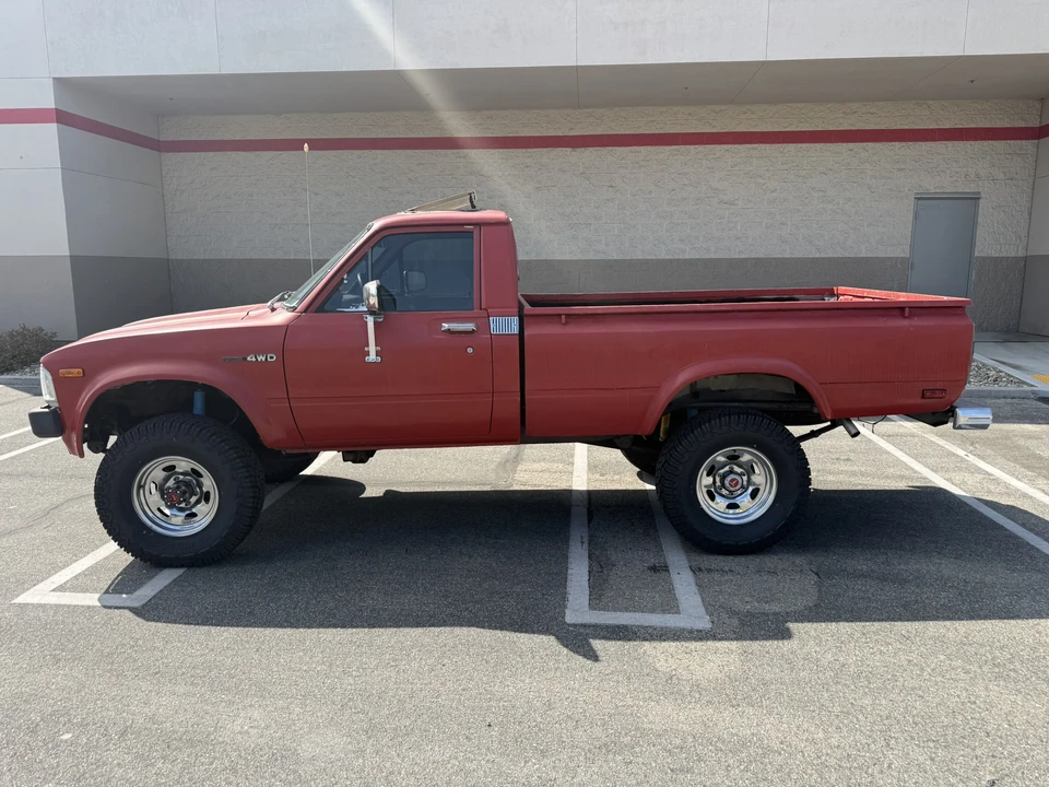 1982 Toyota Hilux 3rd Gen - Image 28 of 31