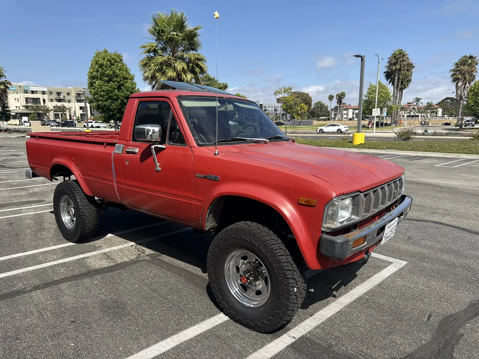 1982 Toyota Hilux 3rd Gen - Image 15 of 31