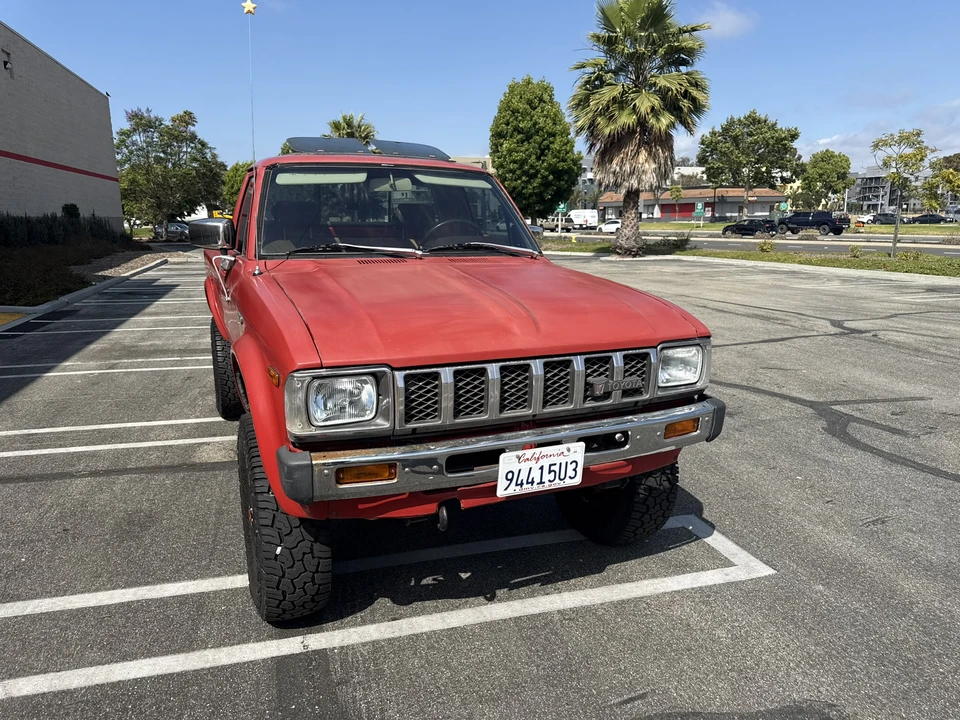 1982 Toyota Hilux 3rd Gen - Image 12 of 31