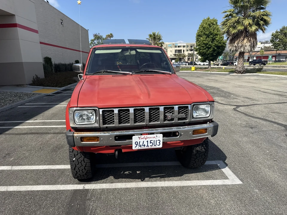 1982 Toyota Hilux 3rd Gen - Image 10 of 31